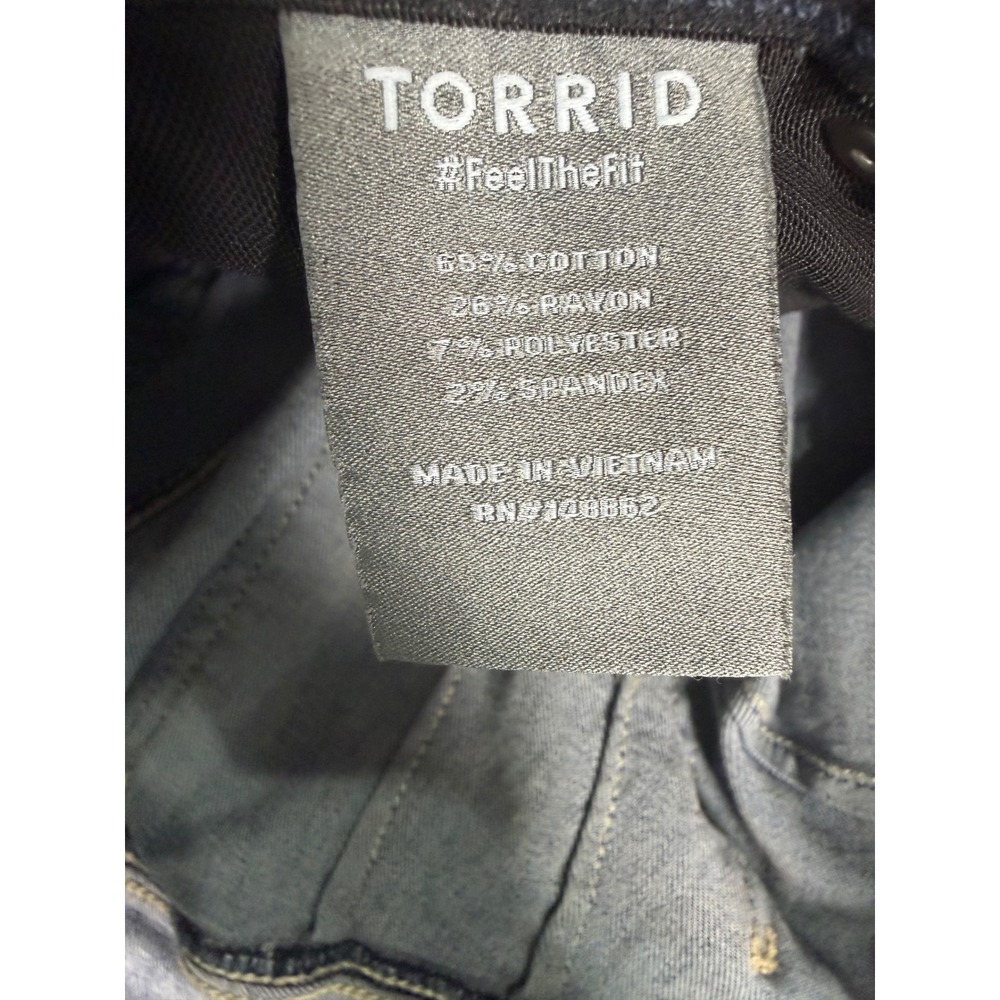 Torrid Bombshell Skinny Crop Jeans Womens 12 Medium Wash Premium Stretch Denim - Picture 7 of 9